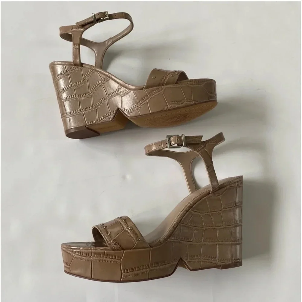 New Vince Camuto Celvina Platform Wedge Crepe Croc Leather Sandals Size 9.5